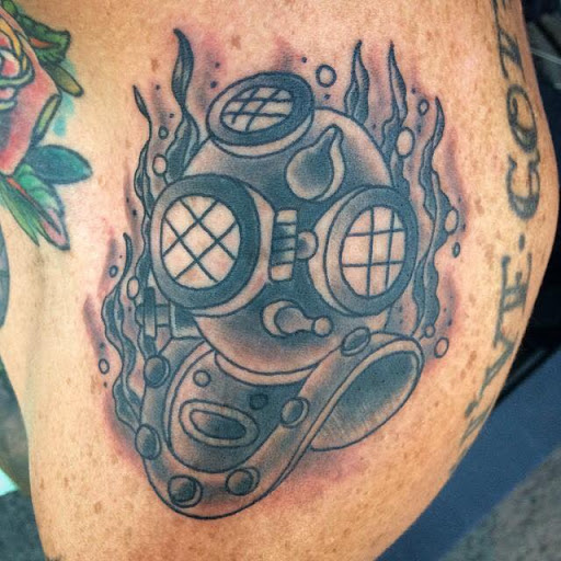 Tattoo Shop «Wayward Son Tattoo», reviews and photos, 4321 Midmost Dr e, Mobile, AL 36609, USA