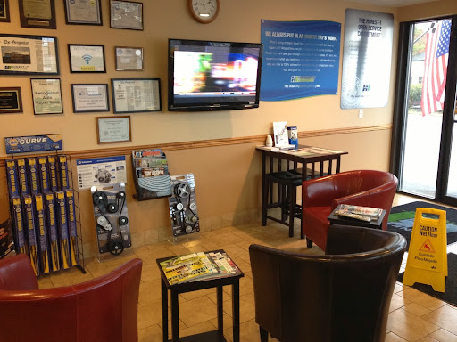 Auto Repair Shop «Honest-1 Auto Care», reviews and photos, 13840 SE McLoughlin Blvd, Portland, OR 97222, USA