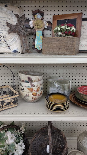 Donations Center «Goodwill of North Georgia: Hamilton Mill Store and Donation Center», reviews and photos