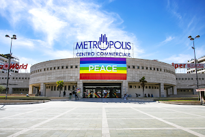 Metropolis Shopping Mall image