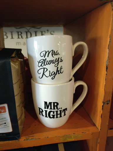 Market «Birdies Market & Catering | Grassroots Coffee», reviews and photos, 206 N Patterson St, Valdosta, GA 31601, USA