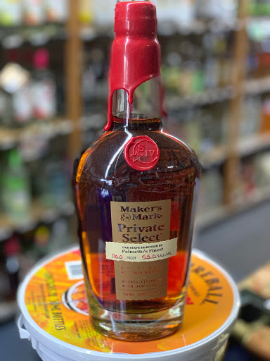 Liquor Store «Myrtle Beach Liquor», reviews and photos, 2010 N Kings Hwy suite A, Myrtle Beach, SC 29577, USA