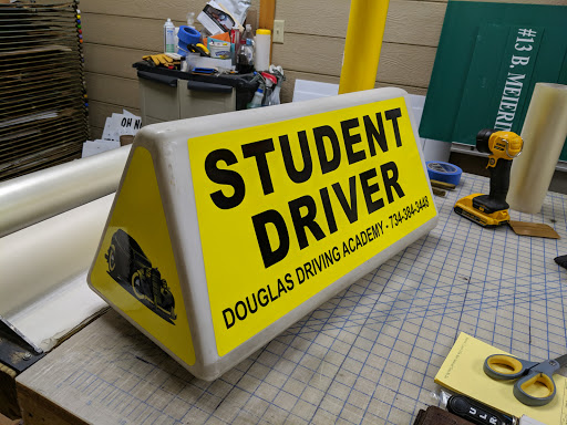 Monroe Signs, 12035 Telegraph Rd, Carleton, MI 48117, USA, 