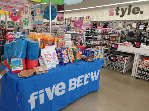 Variety Store «Five Below», reviews and photos, 231 Stafford Park Blvd, Manahawkin, NJ 08050, USA