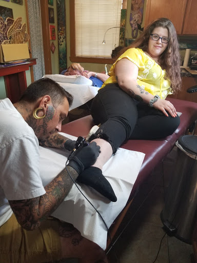 Tattoo Shop «Endless Summer Tattoo», reviews and photos, 210 N Atlantic Ave, Cocoa Beach, FL 32931, USA