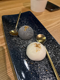 Photo n°49 de Haiku à Lyon ()