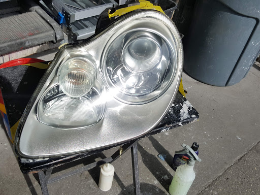 Auto Body Shop «Dayas Custom Auto», reviews and photos, 6650 Kingspointe Pkwy, Orlando, FL 32819, USA