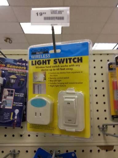 Tool Store «Harbor Freight Tools», reviews and photos, 639 Clairton Blvd A, Pleasant Hills, PA 15236, USA