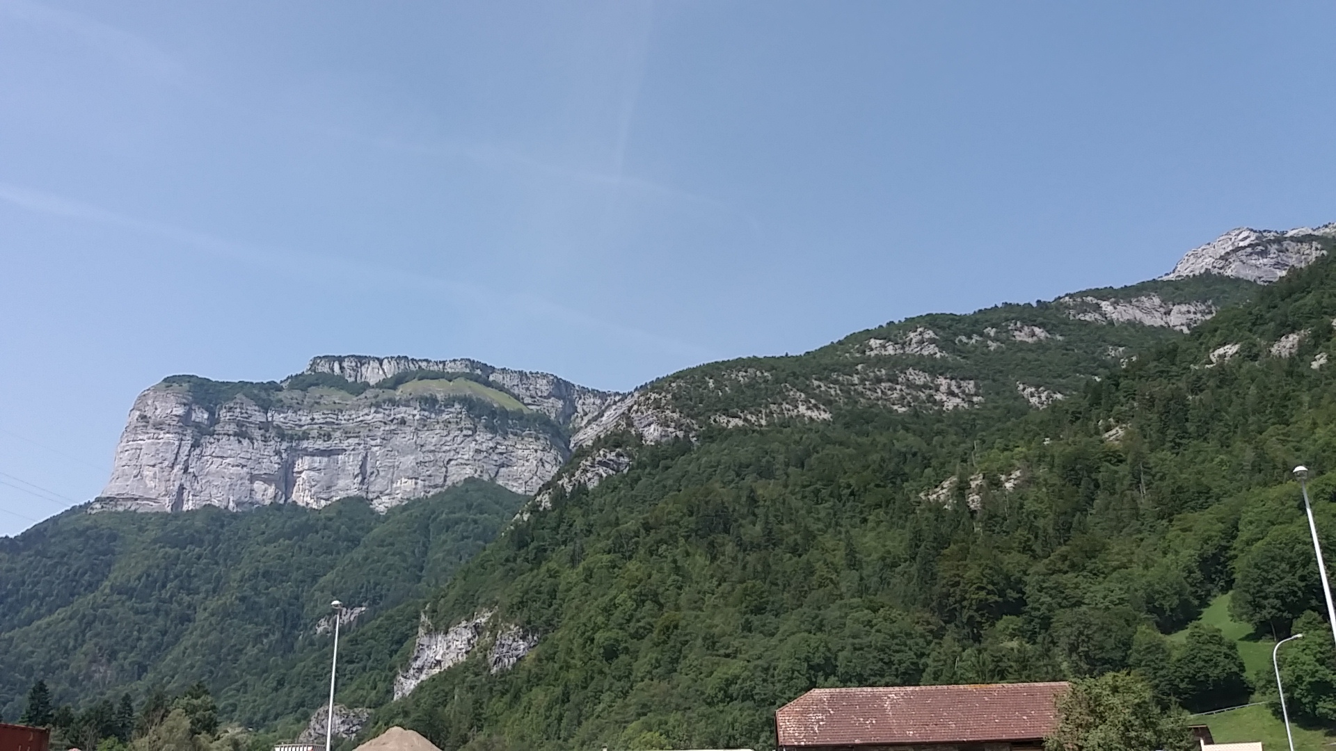 Photo n° 1 de l'avis de Aslanbek.e fait le 29/08/2017 à 11:30
