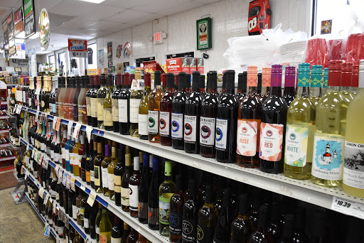 Liquor Store «Riverside Food & Liquor Store», reviews and photos, 1206 Front St, Niles, MI 49120, USA