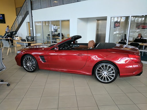 Mercedes Benz Dealer «Mercedes-Benz Of Danbury», reviews and photos, 100 Federal Rd, Danbury, CT 06810, USA