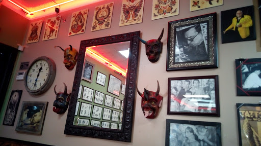 Tattoo Shop «Body Language Tattoo Columbus», reviews and photos, 1101 S Hamilton Rd, Columbus, OH 43227, USA