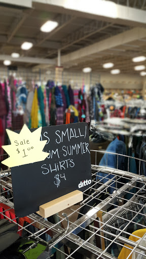 Thrift Store «Ditto Upscale Resale», reviews and photos, 571 E 8th St, Holland, MI 49423, USA