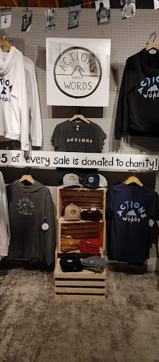 Shopping Mall «West End Garage, Cape May», reviews and photos, 484 W Perry St, Cape May, NJ 08204, USA