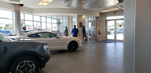 Ford Dealer «Metro Ford», reviews and photos, 9000 NW 7th Ave, Miami, FL 33150, USA