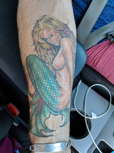 Tattoo Shop «Diamond Mind Tattoo», reviews and photos, 53 Main St, Buzzards Bay, MA 02532, USA