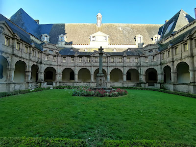 Cloître de Sainte-Anne-d'Auray à Sainte-Anne-d'Auray
