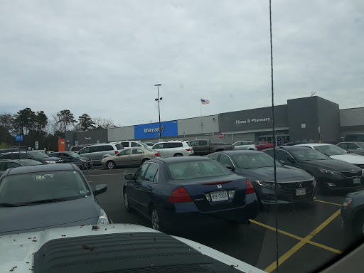 Department Store «Walmart Supercenter», reviews and photos, 1660 Tappahannock Blvd, Tappahannock, VA 22560, USA