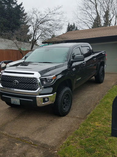 Tire Shop «Discount Tire Store - Vancouver, WA», reviews and photos, 8120 NE Vancouver Plaza Dr, Vancouver, WA 98662, USA