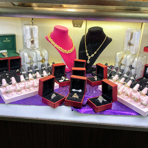 Diamond Buyer «Dover Jewelry & Pawn Exchange», reviews and photos, 558 N Dupont Hwy, Dover, DE 19901, USA