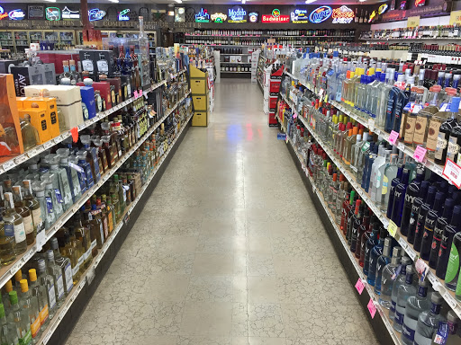 Liquor Store «Cardinal Wine & Spirits», reviews and photos, 1721 W Golf Rd, Mt Prospect, IL 60056, USA