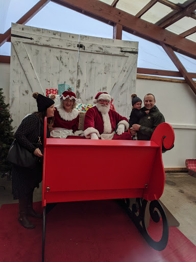 Animal Feed Store «Burns Feed Store», reviews and photos, 29215 SE Orient Dr, Gresham, OR 97080, USA