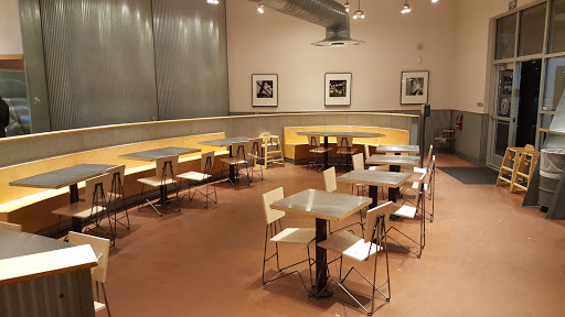 Mexican Restaurant «Chipotle Mexican Grill», reviews and photos, 895 N Academy Blvd, Colorado Springs, CO 80909, USA