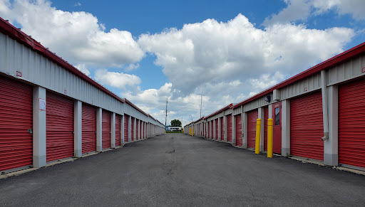 Self-Storage Facility «CubeSmart Self Storage», reviews and photos, 3501 Washington St, Gurnee, IL 60031, USA