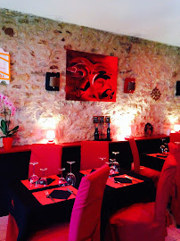 Atmosphère du Restaurant Le rouge et noir à Paulhan - n°8