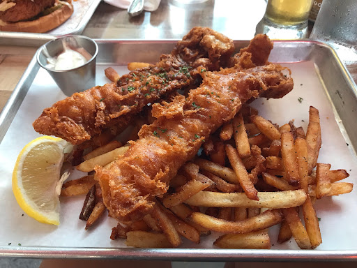 Restaurant «Browndog Treats, Drinks, & Eats», reviews and photos, 120 E Main St, Northville, MI 48167, USA