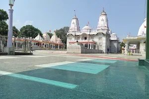 Gorakhnath Temple Pond image