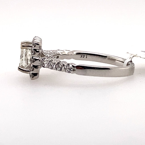 Jewelry Designer «Silver Spring Jewelry White Oak», reviews and photos, 11205 New Hampshire Ave, Silver Spring, MD 20904, USA