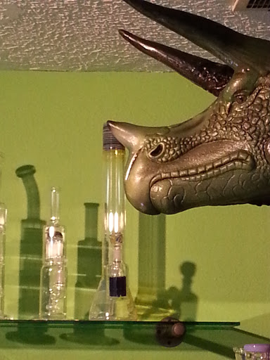 Tobacco Shop «Green Daze Glass & Smoke Shop», reviews and photos, 10323 SE Mill Plain Blvd, Vancouver, WA 98664, USA