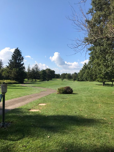 Golf Shop «Willow Run Golf Course Inc», reviews and photos, 1158 Hazelton-Etna Rd SW, Pataskala, OH 43062, USA