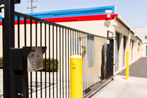 Self-Storage Facility «US Storage Centers», reviews and photos, 9818 De Soto Ave, Chatsworth, CA 91311, USA