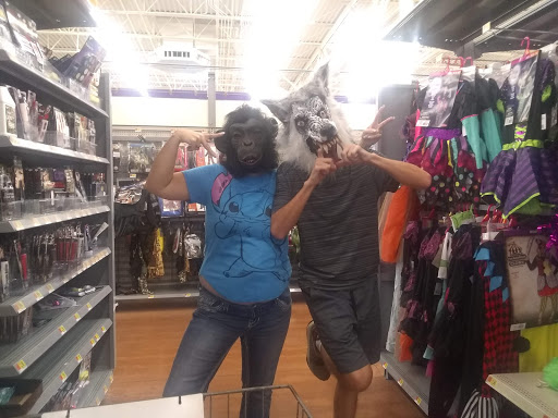 Department Store «Walmart Supercenter», reviews and photos, 109 22nd St, Hondo, TX 78861, USA