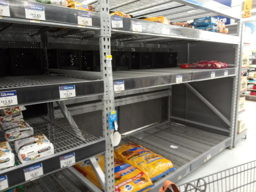 Department Store «Walmart Supercenter», reviews and photos, 180 Veterans Dr N, Huntingdon, TN 38344, USA