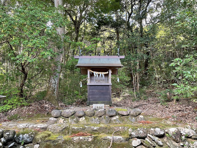 馬荘霊神社