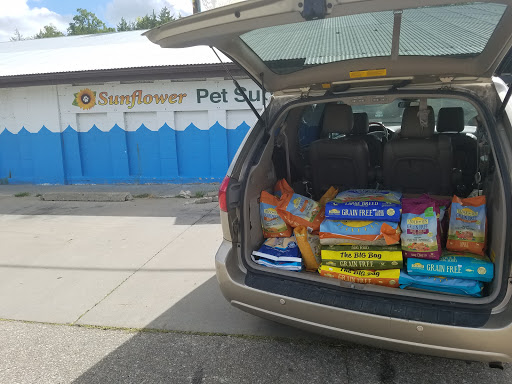 Pet Supply Store «Sunflower Natural Pet Supplies», reviews and photos, 514 Pillsbury Dr, Manhattan, KS 66502, USA