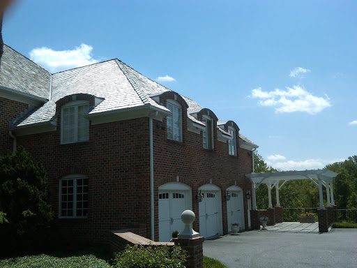 Roofing Contractor «Loudoun Valley Roofing», reviews and photos, 37306 E Richardson Ln, Purcellville, VA 20134, USA