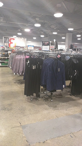 Clothing Store «K&G Fashion Superstore», reviews and photos, 77 Willowbrook Blvd Suite 81, Wayne, NJ 07470, USA