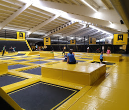 Sprungbude Bad Cannstatt - Trampolinhalle photo