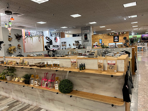 Shopping Mall «Laguna Hills Mall», reviews and photos, 24155 Laguna Hills Mall, Laguna Hills, CA 92653, USA