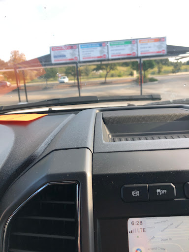 Car Wash «Crystal Clean Carwash», reviews and photos, 10779 Potranco Rd, San Antonio, TX 78251, USA