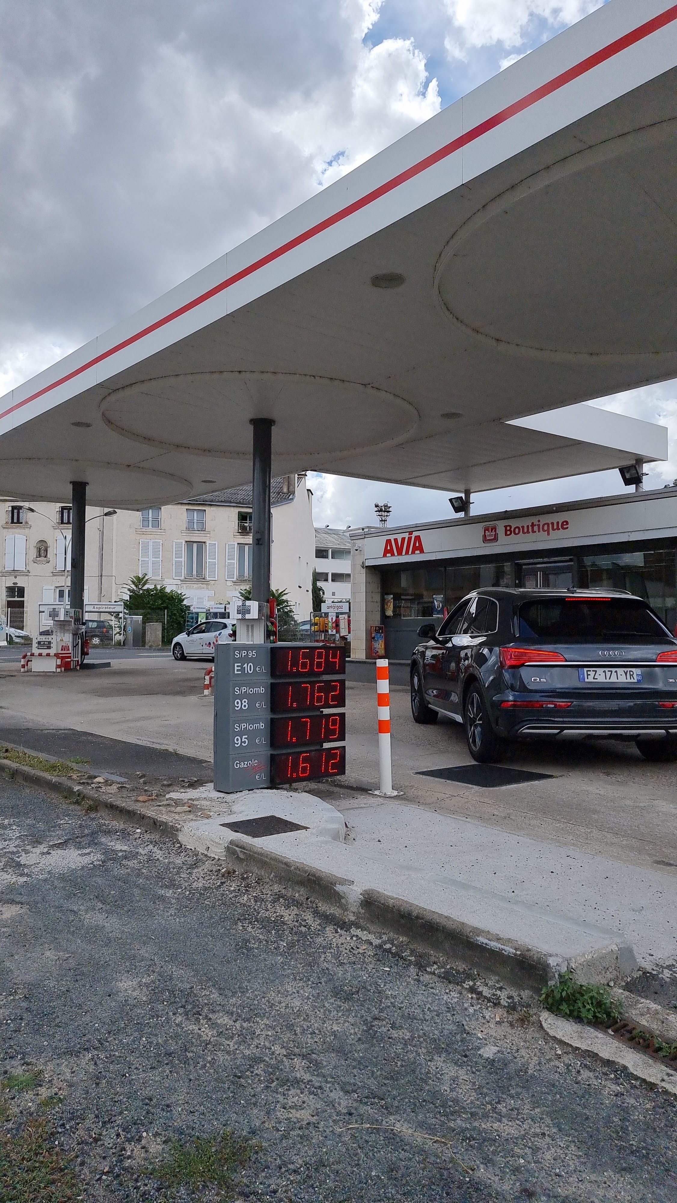 Photo n° 49 de l'avis de Charles.u fait le 21/09/2021 à 02:41