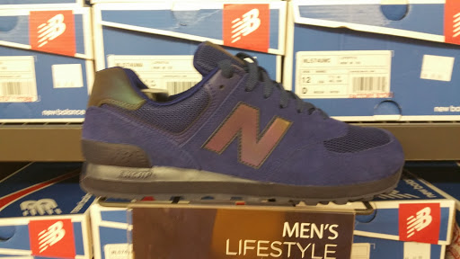Shoe Store «New Balance», reviews and photos, 5 S Union St, Lawrence, MA 01843, USA