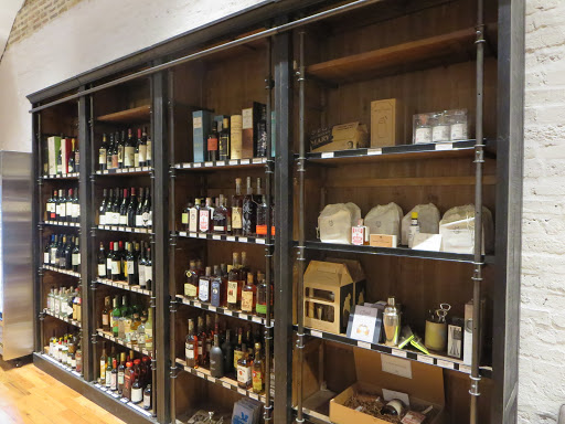 Gourmet Grocery Store «The Market by Foxtrot», reviews and photos, 1019 W Lake St, Chicago, IL 60654, USA