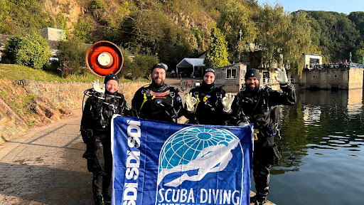 MK Scuba Diving
