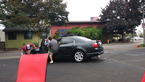 Car Wash «Beaverton Car Wash and Detail Center», reviews and photos, 12425 SW Canyon Rd, Beaverton, OR 97005, USA