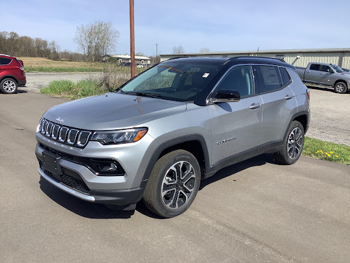 Chrysler Dealer «McClurg Chrysler Dodge Jeep», reviews and photos, 125 N Center St, Perry, NY 14530, USA